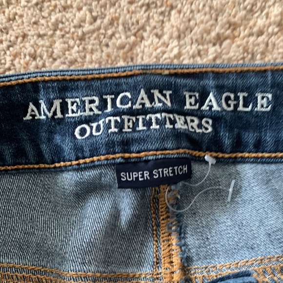 American Eagle shorts size 4 - Picture 2 of 4